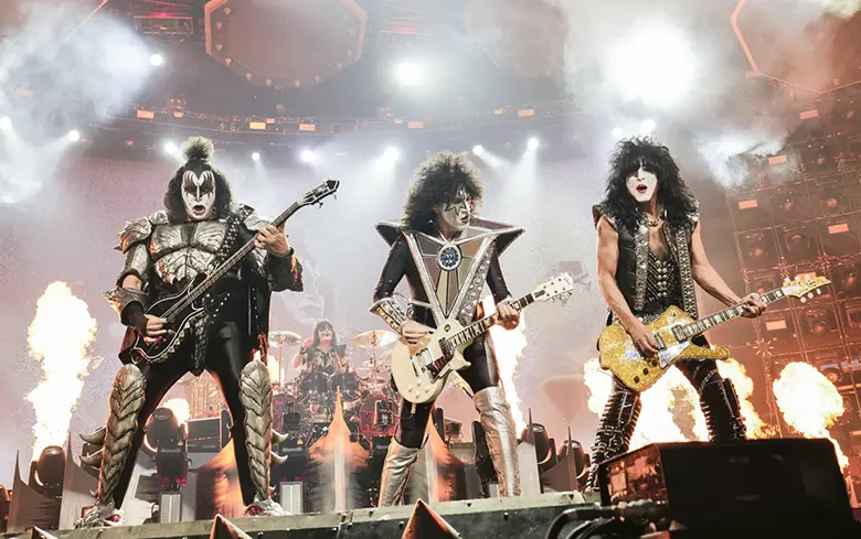 Kiss sobre el escenario.